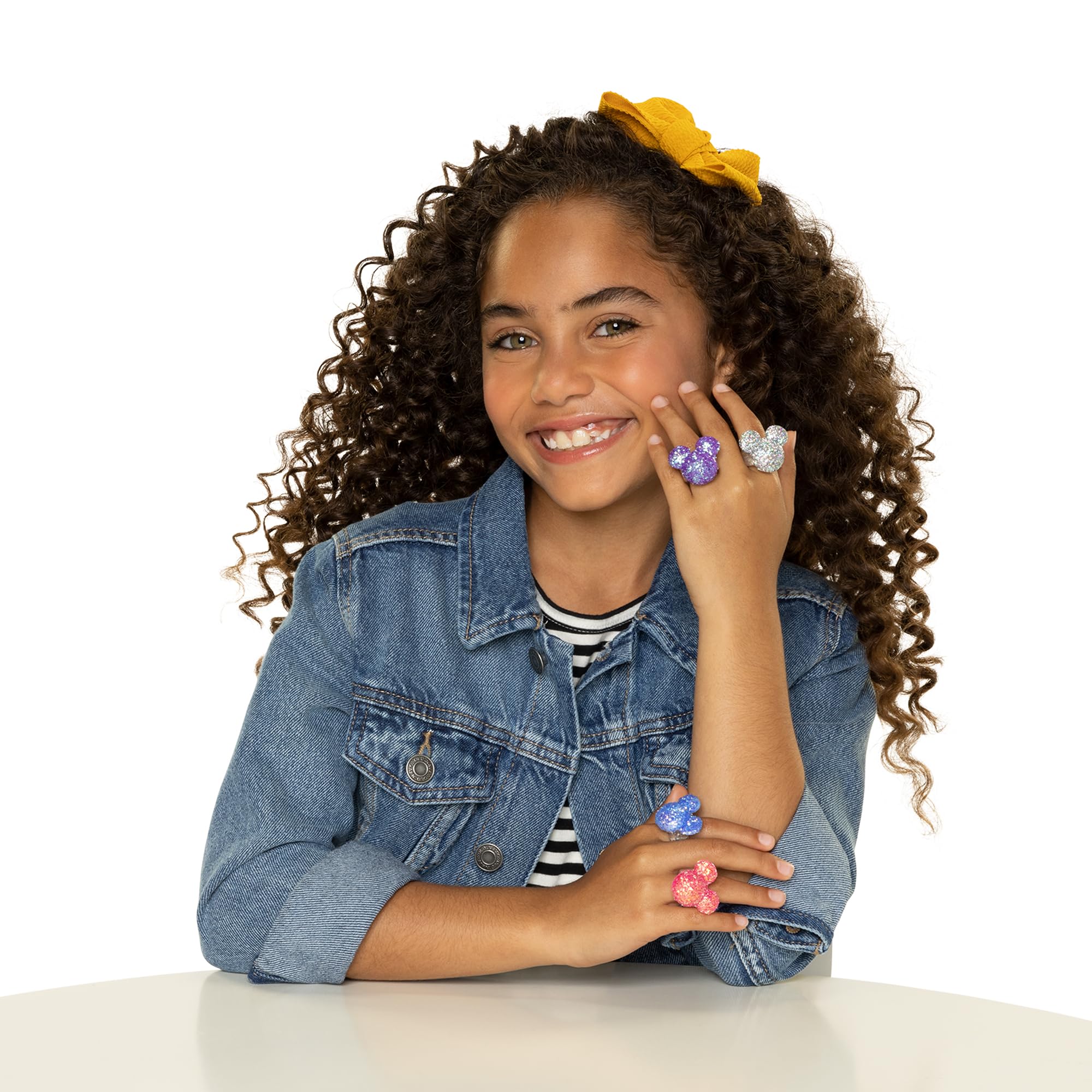 Disney ily 4EVER Dolls Disney 100 - Ursula 11.5" Tall with 13 Points of Articulation, Two Complete Mix-and-Match Outfits and Glittery Mickey Ring for You! - Image 10