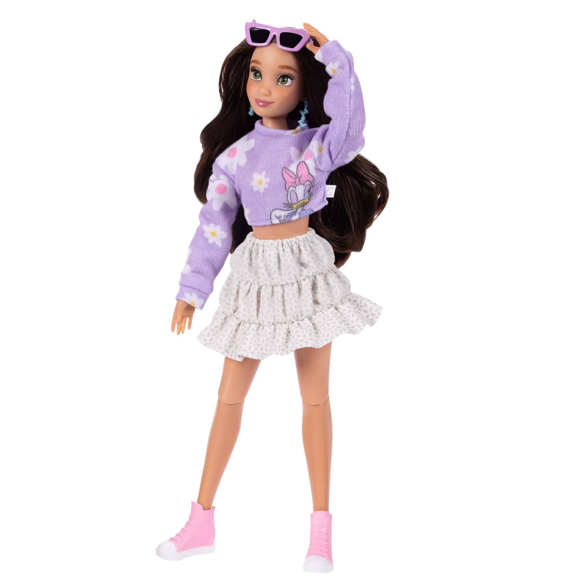 Disney ILY 4EVER Fashion Dolls Inspired By Daisy 11.5" Tall with 13 Points of Articulation, Glittery Mickey Ring Included for You! - Image 3