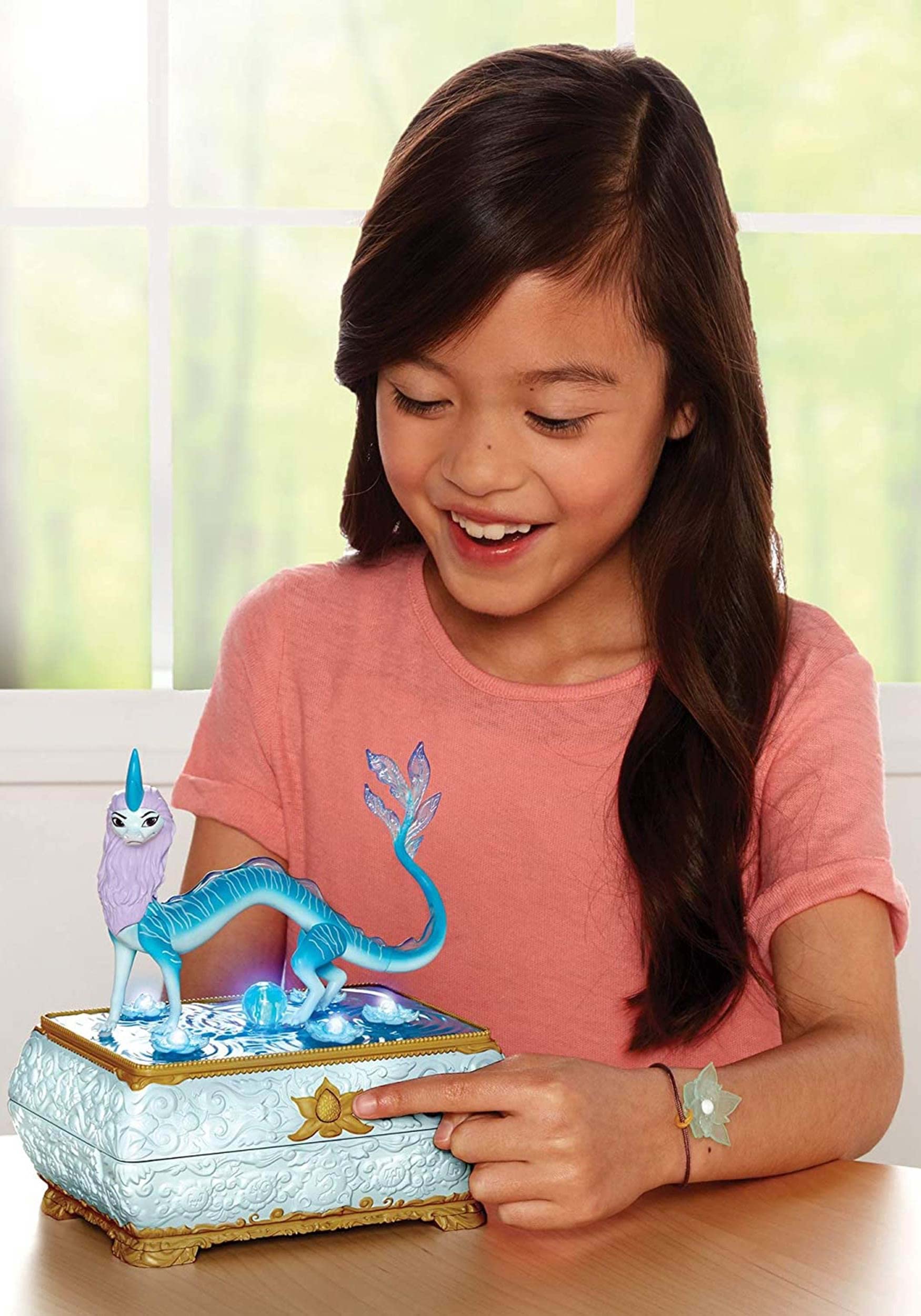 Disney's Raya and The Last Dragon Sisu Dragon Chest Jewelry Box Features Color Changing Lights & Music - Image 4